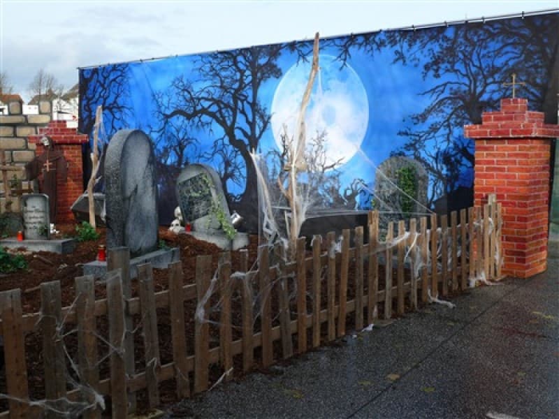Bühnenbild Friedhof , Halloween Dekoration , Friedhofskulisse , Friedhofsbild – 3