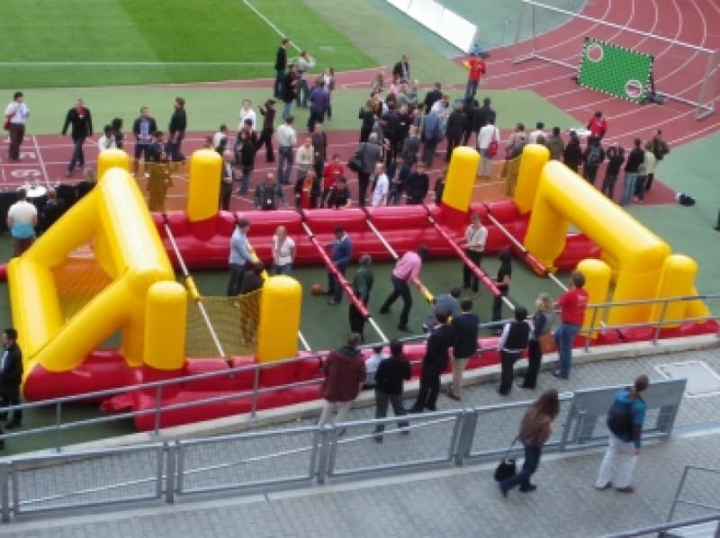 Riesenkicker/ Human Table Soccer/ Tischfussball/ Kicker/ Menschenkicker, inkl. Betreuung. – 4