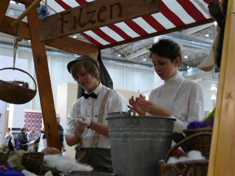 Nostalgischer Jahrmarkt , Jahrmarkt , Drehorgel , Flohzirkus , Marktstände , Jahrmarktspiele – 2
