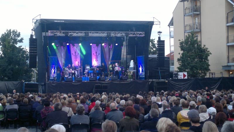 Mobile Show - Bühne 80m²-140m² - Bühnensystem "Smart Stage" für Stadtfest, Kundgebung, Präsentatio – 5