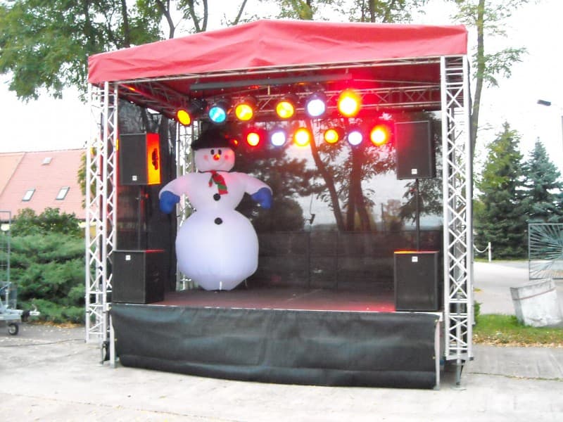 Bühne mit Sattel Dach 4x3 - 12m² für kleine Stadtfest, Präsentation, Events etc. – 5