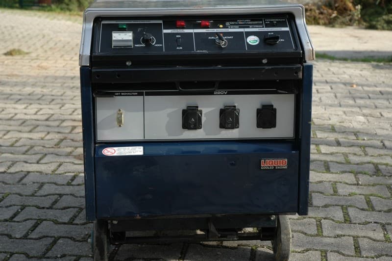 Stromaggregat / Stromerzeuger / Stromgenerator/ Notstromaggregat Honda EX 5500 5,5 kVA – 2