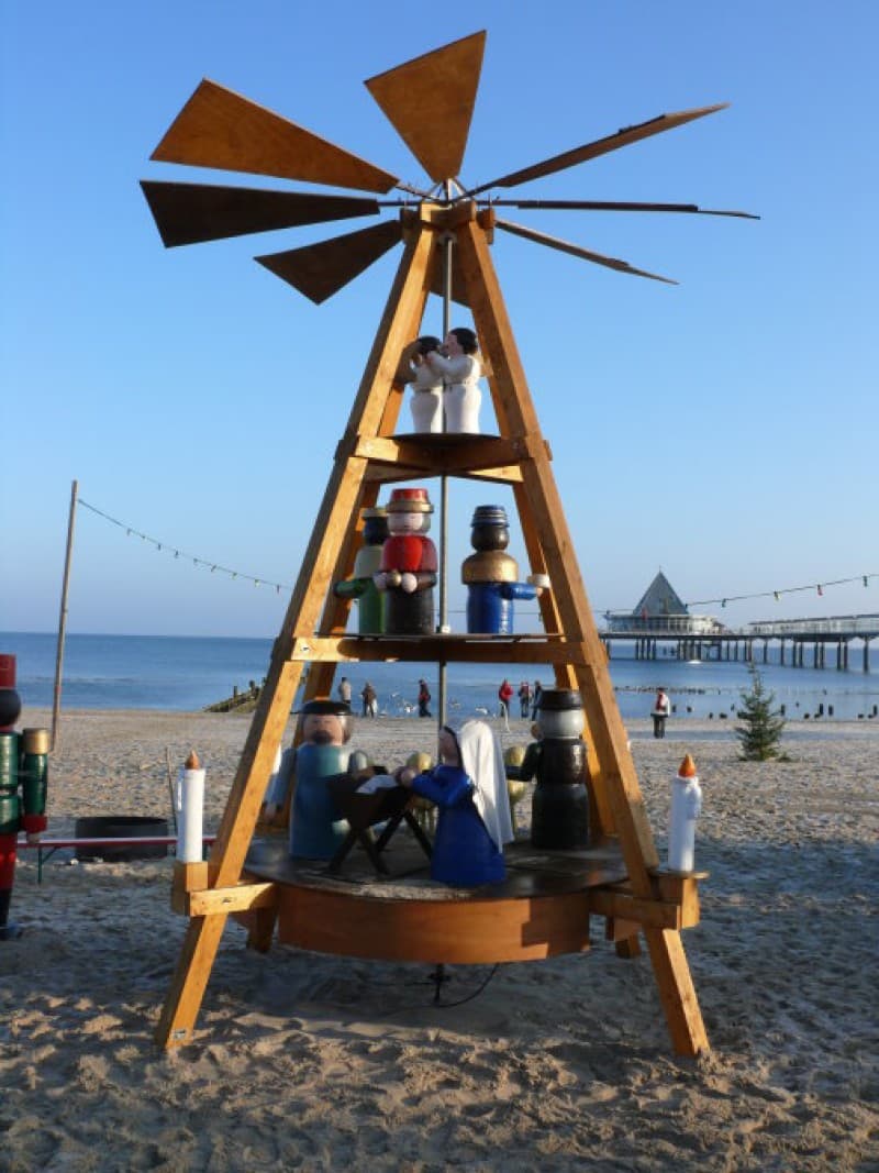 Weihnachts Pyramide , Weihnachtsdekoration , Weihnachsmarkt , Weihnachten