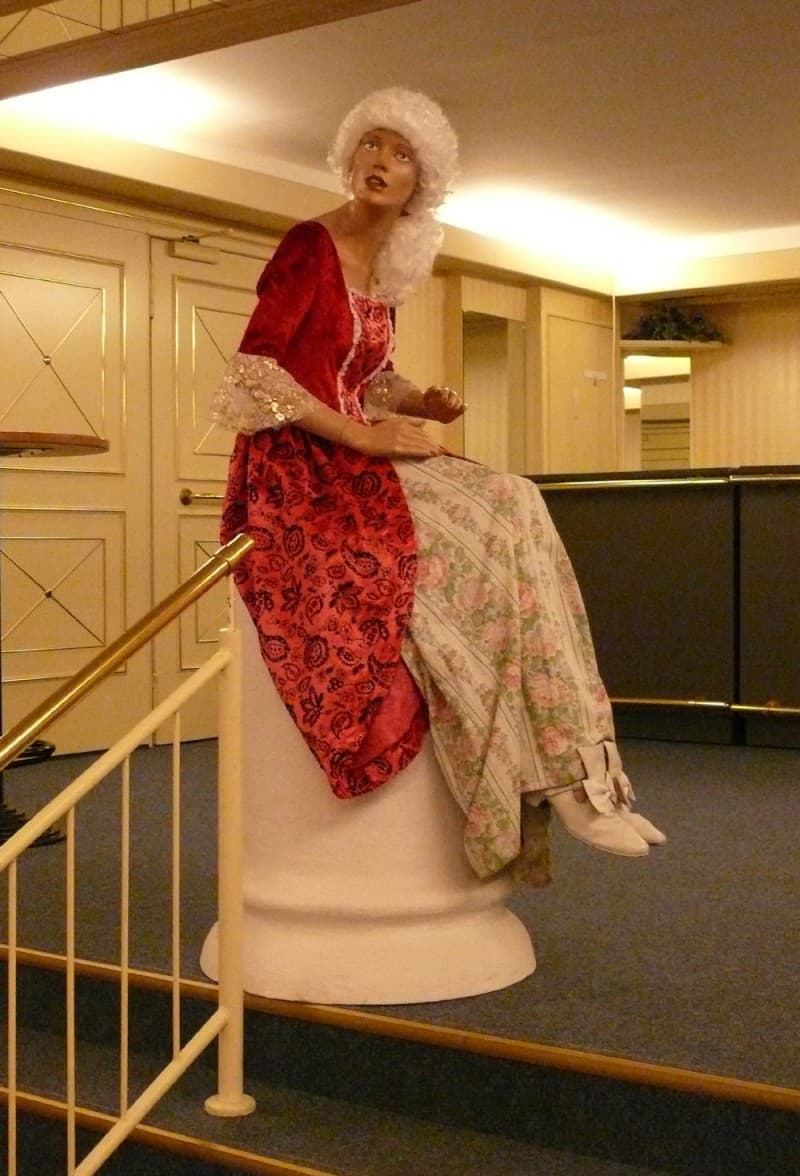 Schaufensterpuppe  / Schaufensterfiguren