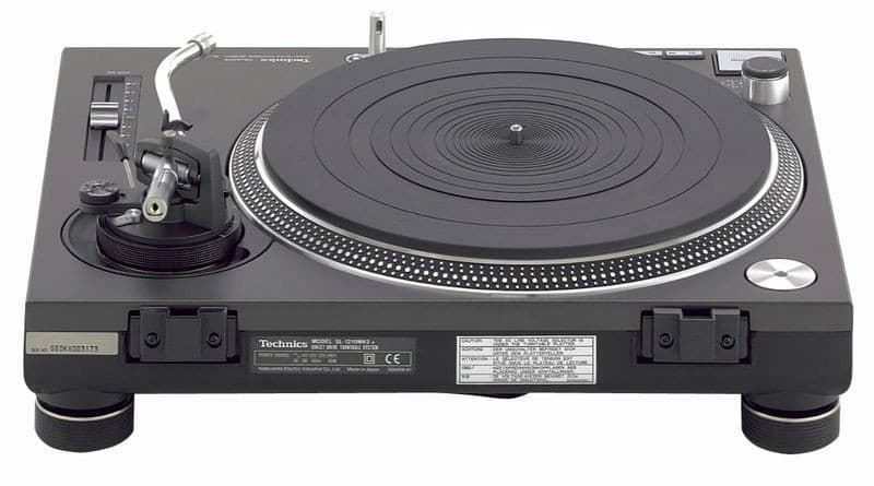 Technics SL1210 MK2 Plattenspieler – 5