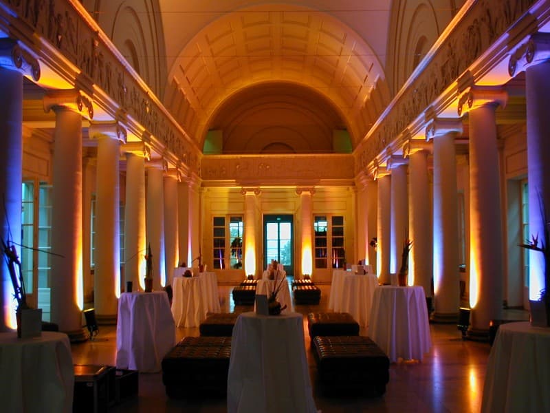 Lichttechnik, Lasershow. Effekte, Lichtshow, Architektur und Objektbeleuchtug