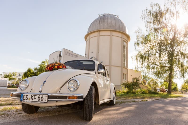 VW Käfer mit Weißwandreifen, Hochzeitsauto, Oldtimer mieten, Fotoshooting, Stuttgart, Esslingen – 4