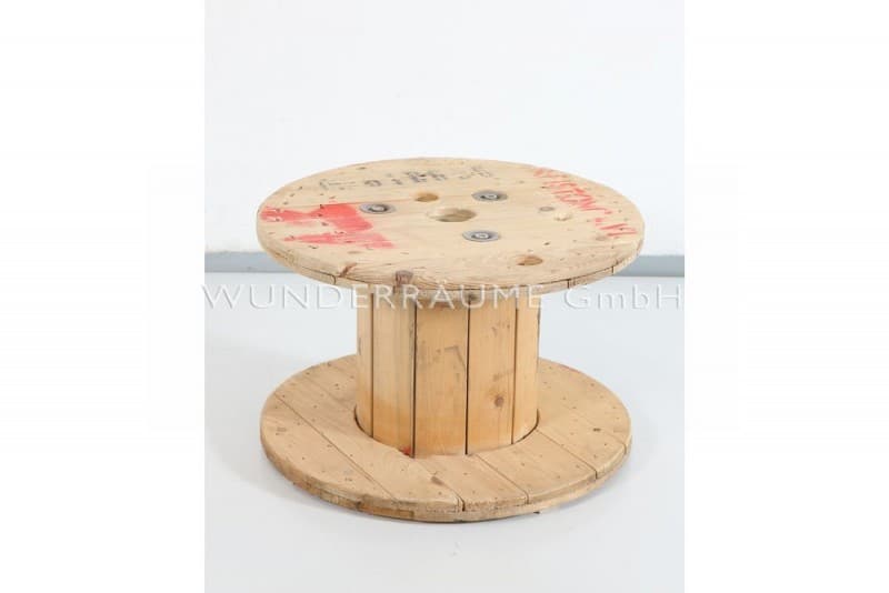 Loungetisch, Kabeltrommel – 2
