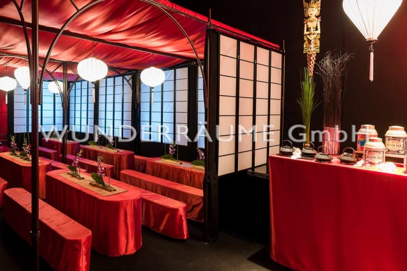 Asia-Bar – 4