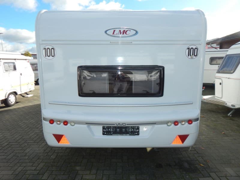 Großer Wohnwagen für 6 Personen – 2