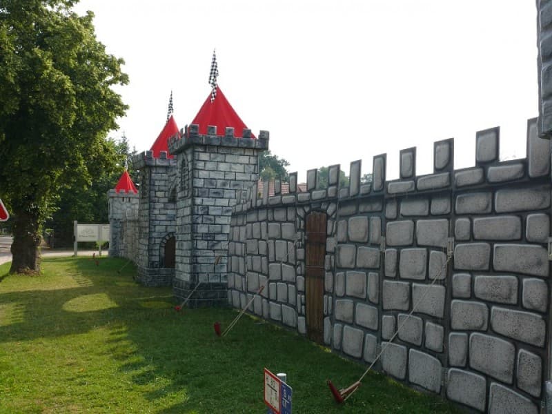 Eingangstor Ritterburg , Burg Tor, Mittelalter Dekoration – 3