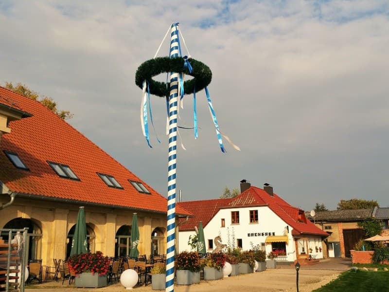 Oktoberfestbaum Maibaum , Oktoberfest – 3