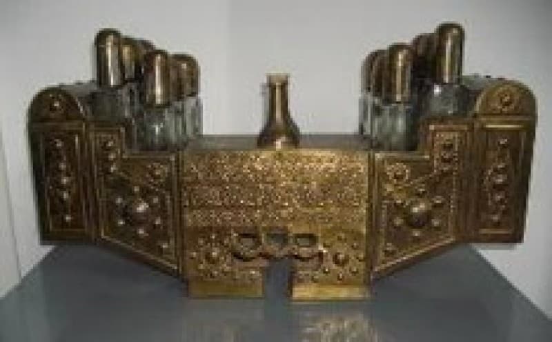 Orientalischer Schuhputzkasten – 3
