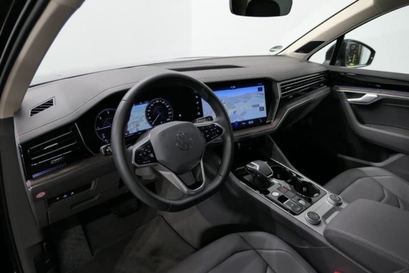 VW Touareg 3,0 TDI mit Anhängerkupplung – 5