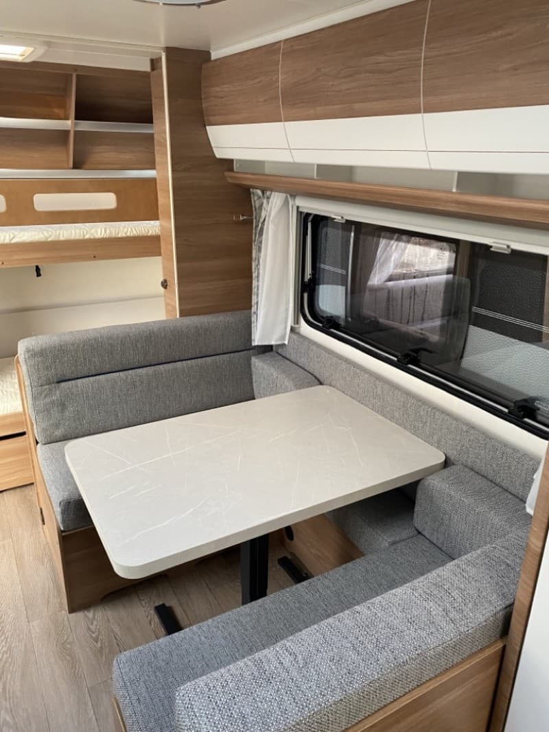 Caravan Familie – 5