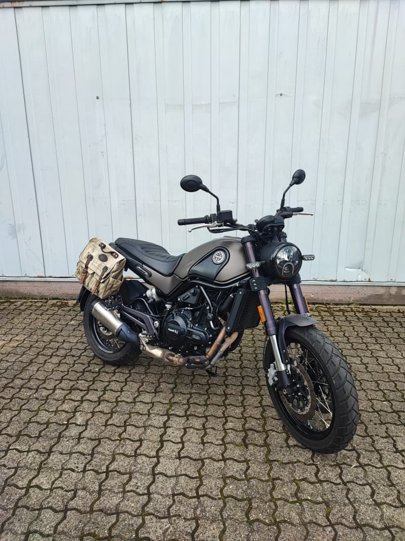 Motorrad Benelli Leoncino 500 – 4