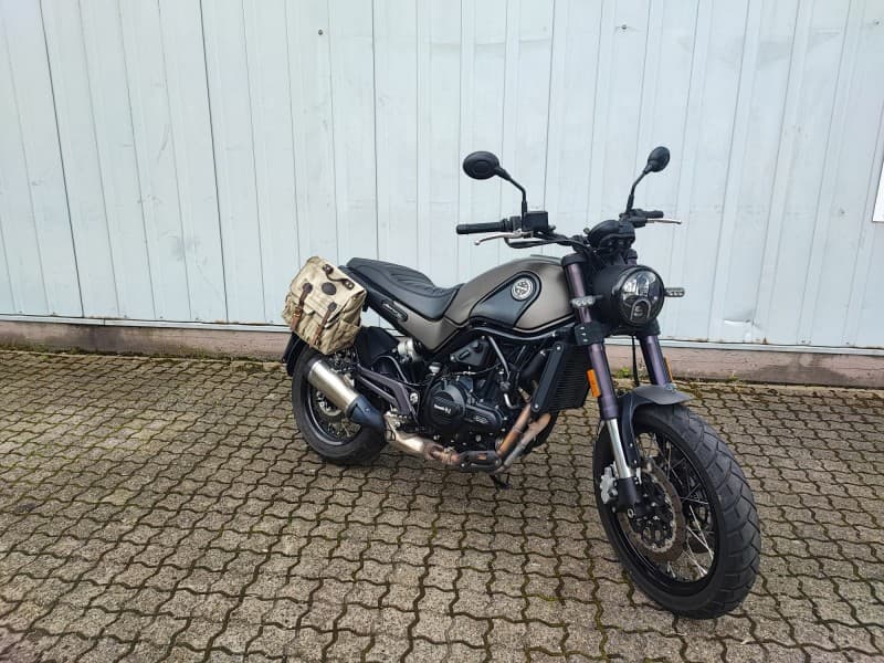 Motorrad Benelli Leoncino 500 – 3