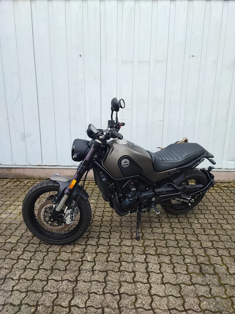 Motorrad Benelli Leoncino 500 – 2