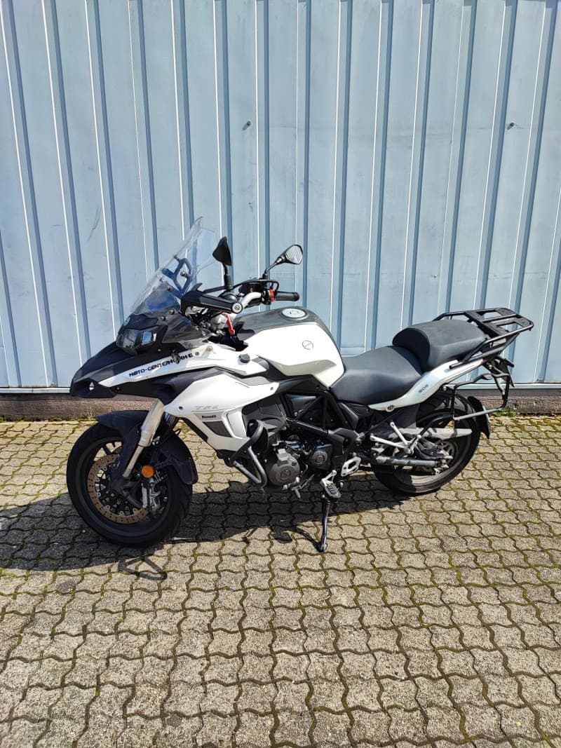 Motorrad Benelli TRK 502 – 2