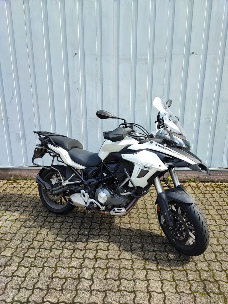 Motorrad Benelli TRK 502 – 4