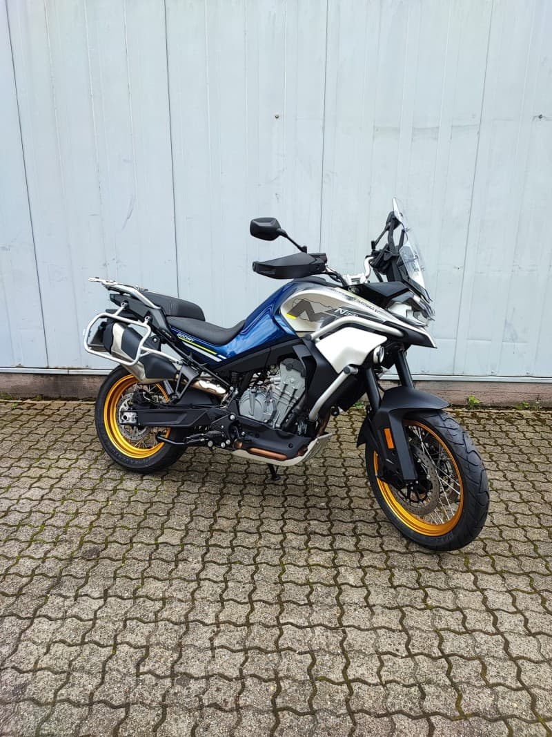 Motorrad CFMoto 800MT – 4
