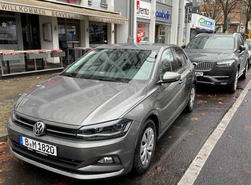 VW Polo / Opel Corsa (Automatik) ab 55,-€ /Tag in Berlin Zentrum - Zoo/ Kurfürstendamm – 3