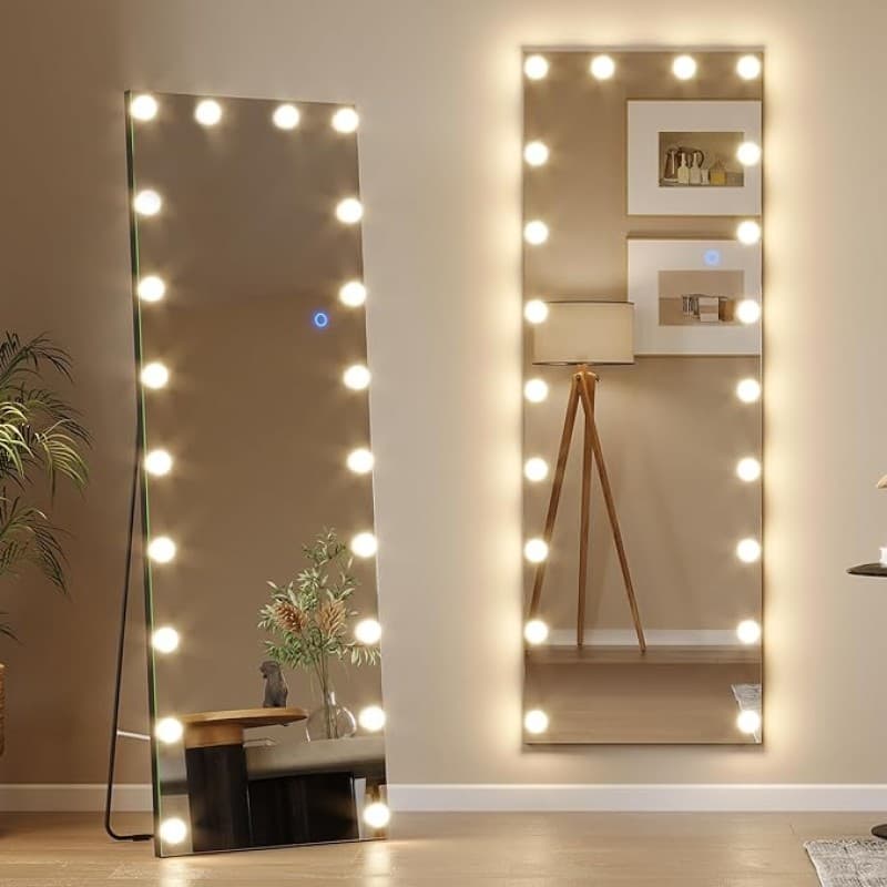 Wandspiegel beleuchtet Ganzkörperspiegel mit LED 155 x 50 cm Standspiegel mit Beleuchtung