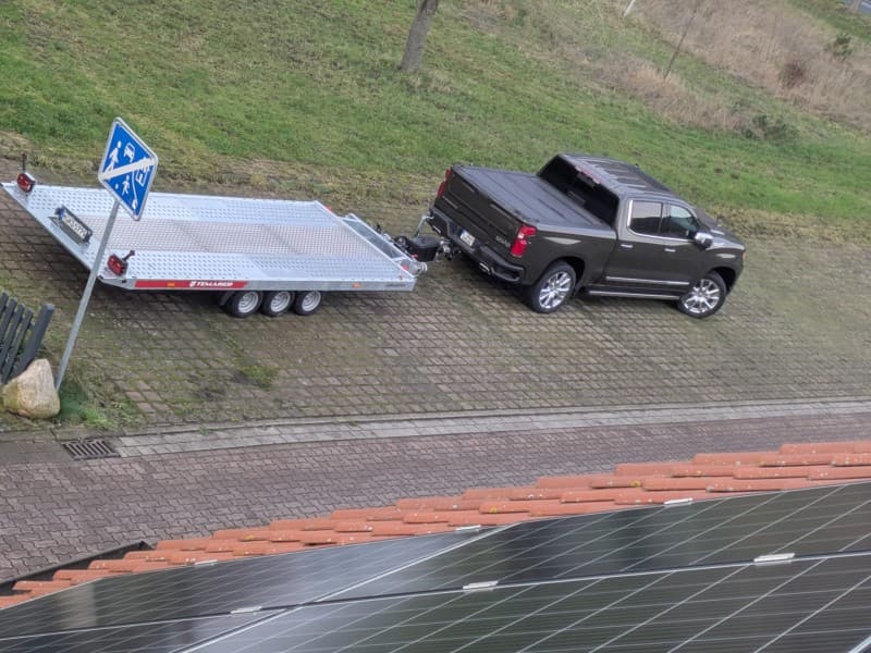 Autoanhänger zum Verleih oder mit Zugfahrzeug und Fahrer – 4