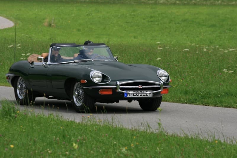 Jaguar E-Type 4.2 Serie II – 2