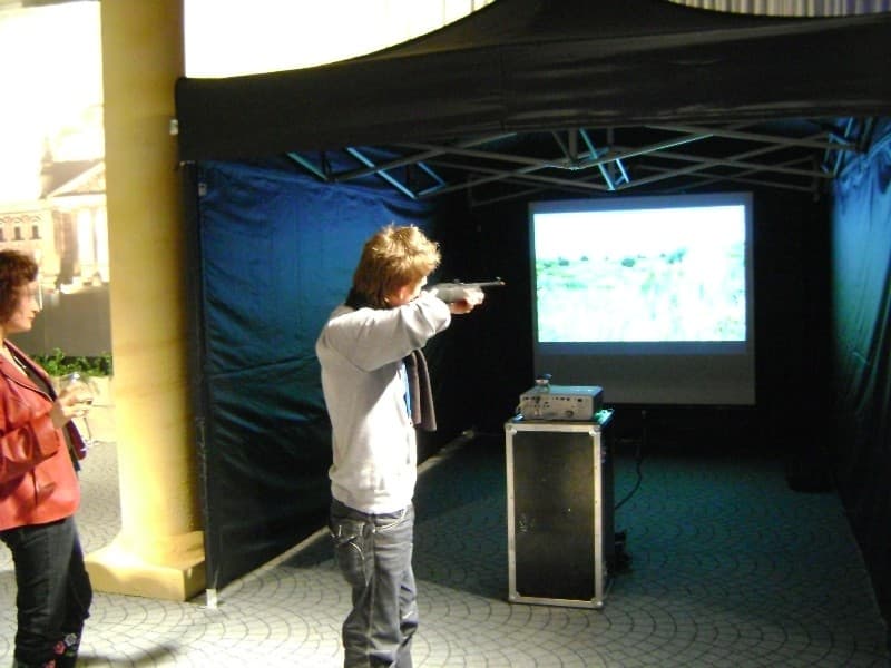 Laserschussanlage im Zelt / Laser Shoot / Laser Shooting – 2