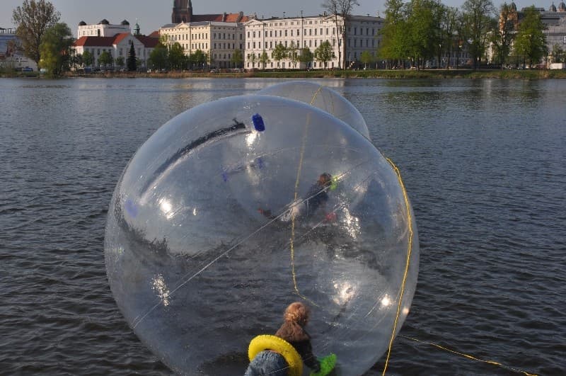 Wasser-Laufball mieten – 3