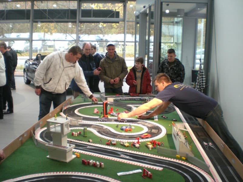 Carrera-Rennbahn mieten – 3
