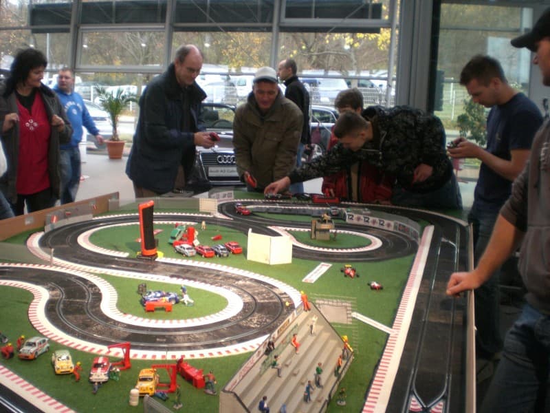 Carrera-Rennbahn mieten – 5