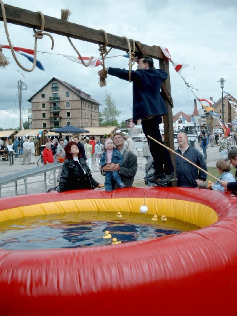 Badebecken 4m , Wasserbecken , Wasserspiele, Hangeln & Angeln – 2