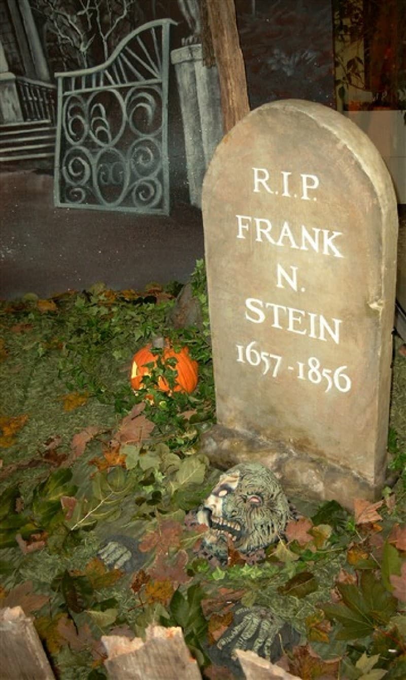 Grabsteine , Halloween Dekoration – 2