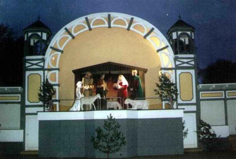 Weihnachts Krippe riesig, Weihnachtsmarktdekoration , Weihnachtsdekoration , Weihnachten