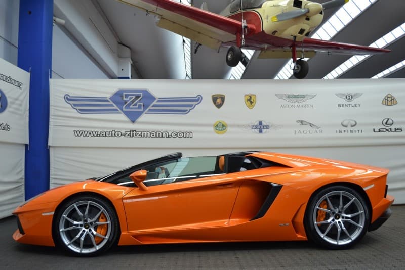 Lamborghini Aventador Roadster – 4