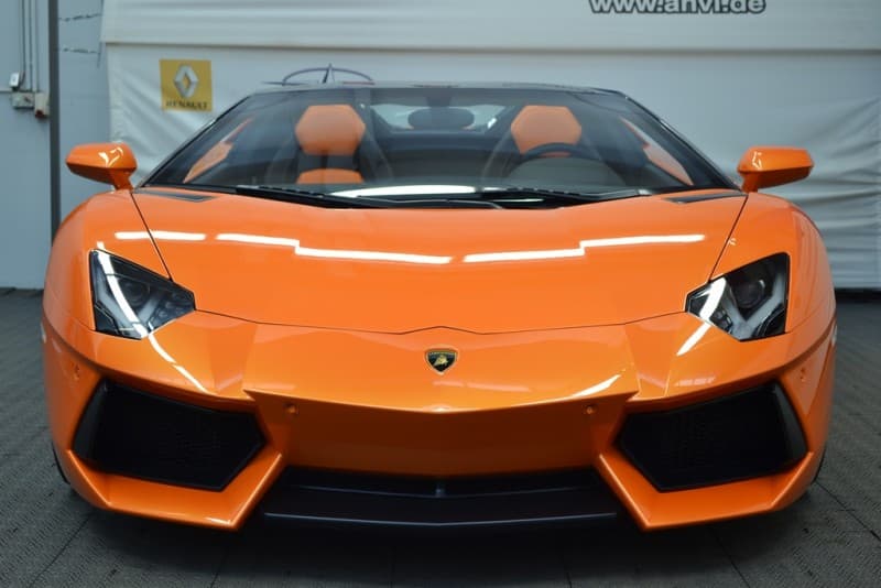 Lamborghini Aventador Roadster – 5