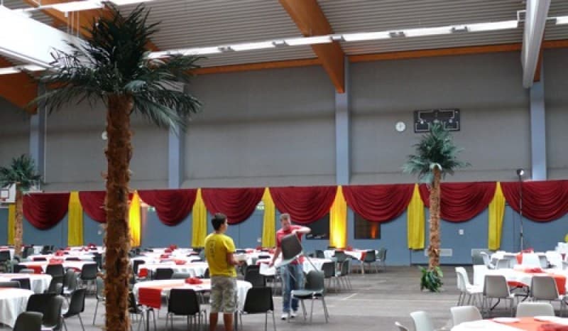 Stoffbögen Großraumdekoration , rote Bogen Hänger , Festliche Dekoration – 2