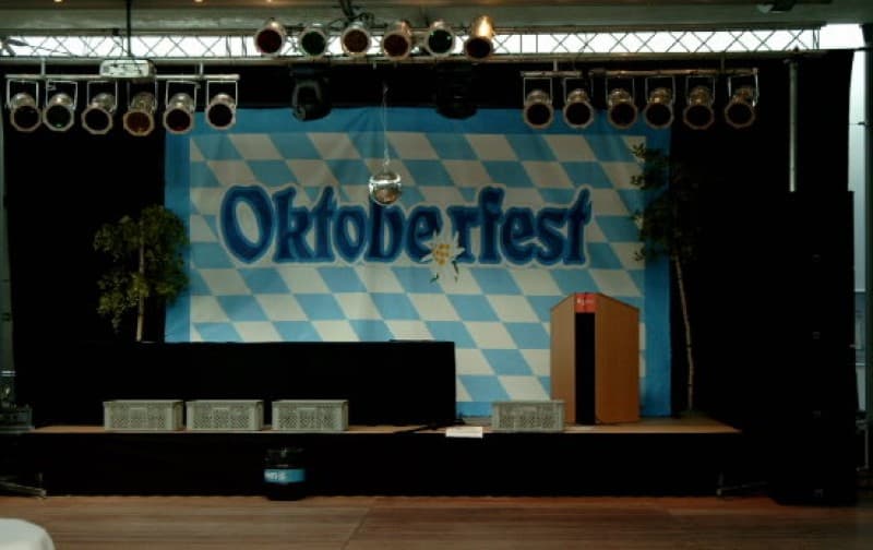 Bühnenbild Oktoberfest , Oktoberfest Dekoration – 2