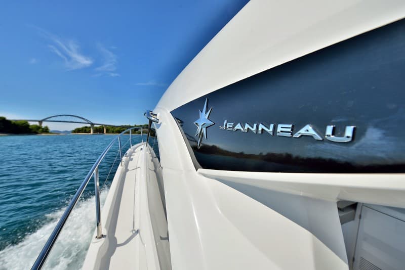 Jeanneau Leader 36 – 2