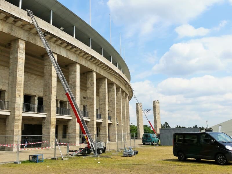 Böcker Schrägaufzüge bis 36 Meter Schrägaufzug Bauaufzug Aufzug Lift Leiter Dachdeckeraufzug Möbelaufzug Leiterlift Geda – 3