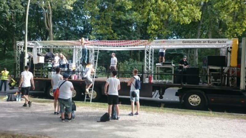Paradetruck/ Musiktruck / Showtruck / Promotion / Karneval-Truck - einstöckig – 2