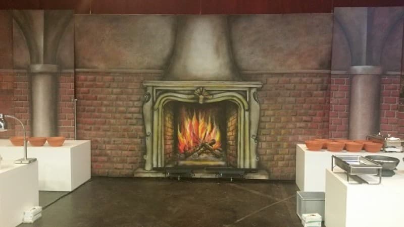 Bühnenbild Schloß Kamin, Bild Schloß Kamin, Bühnendekoration – 3