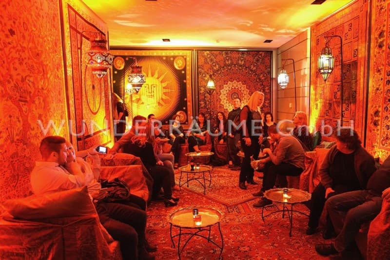 Oriental Lounge 2 – 2