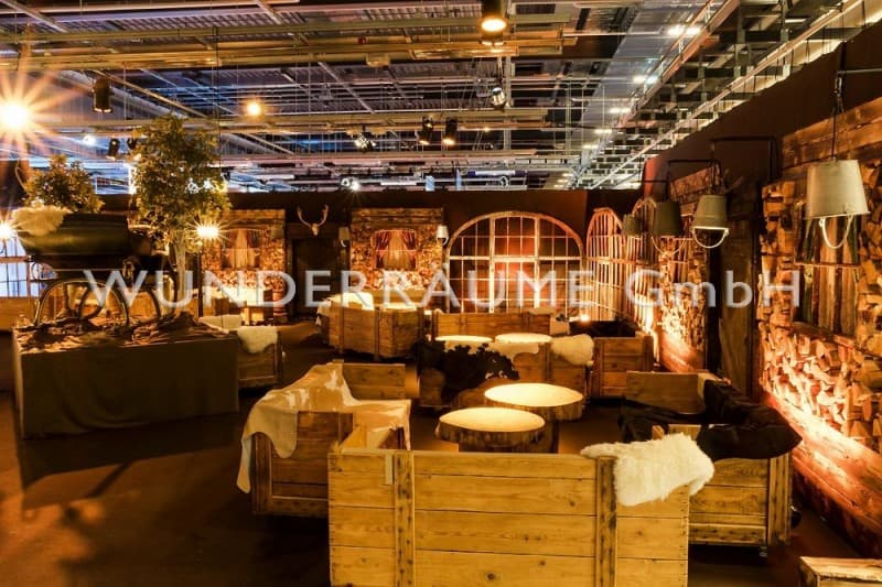 Lounge Kaminzimmer – 3