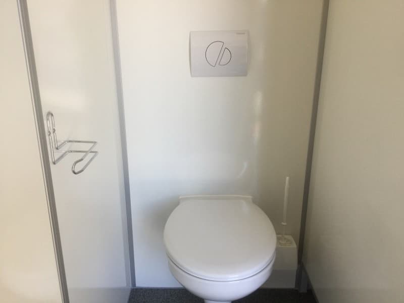 Toilettenwagen mieten – 2