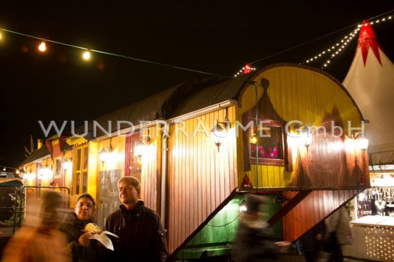Zirkuswagen als Märchenbühne oder Lounge – 3