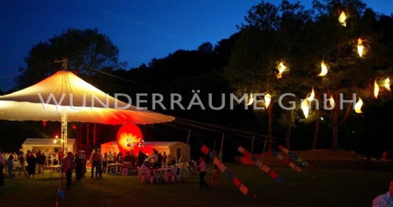 Lichtdekorationen, Lampen, Illuminationen – 4