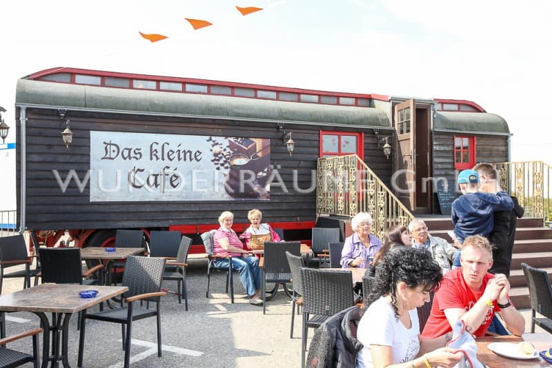 Zirkuswagen als Café & Restaurant; edel – 2